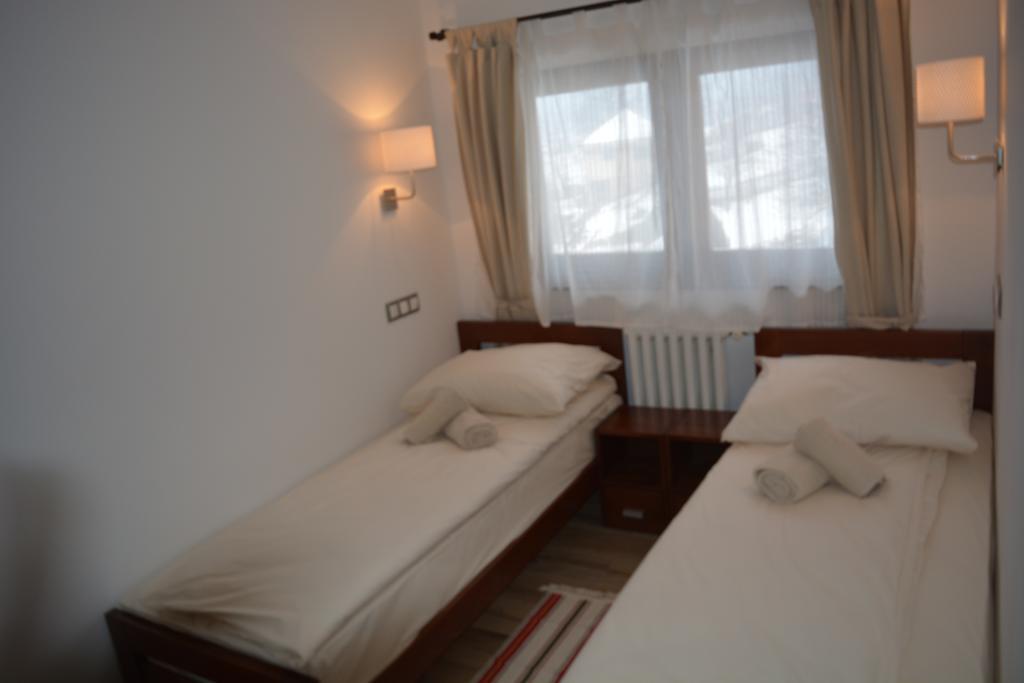 Guest House Zavicaj Pale Bilik gambar